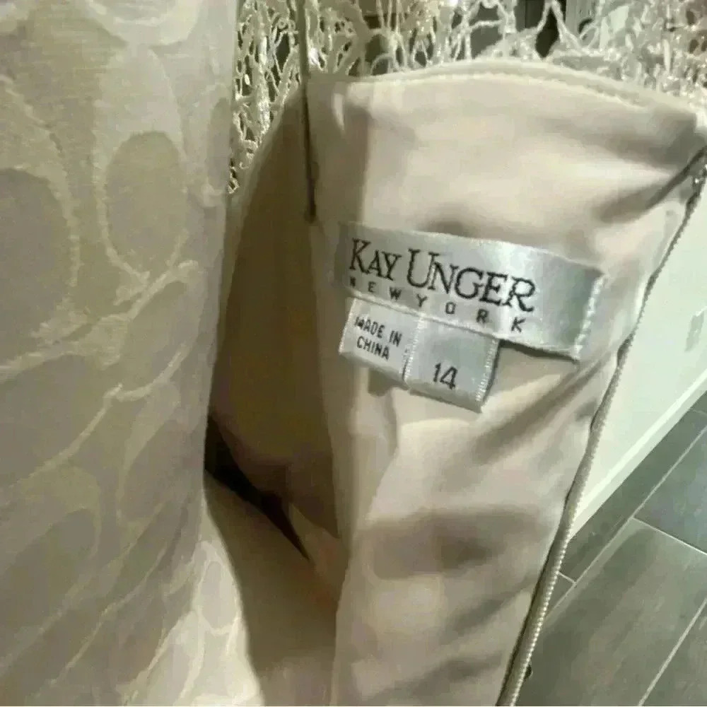 Kay Unger New York Silver Lace & Sequins Elevated Cocktail Dress Size 14 - Picture 14 of 14